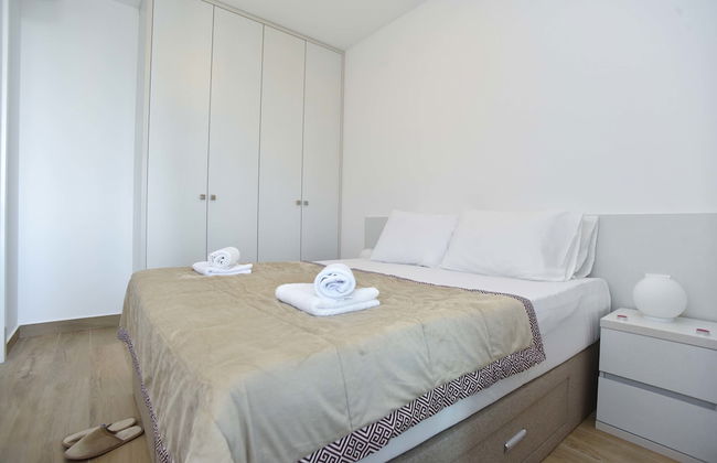 ROYAL GARDENS Apartments - Photo 17