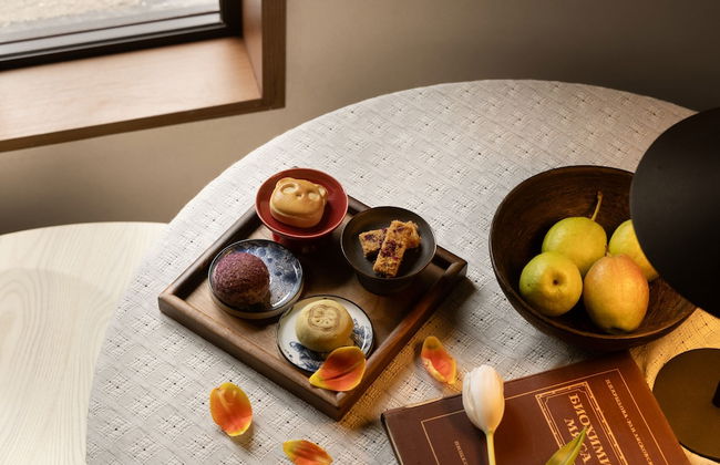 Golden Age Hotel - Photo 76