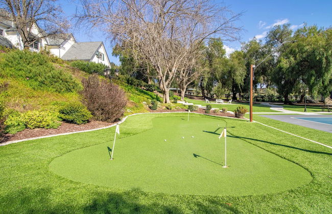 The Riesling Retreat by Avantstay Estate w/ Pool, Hottub, Putting Green & Pickle Ball Court! - Photo 21