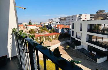 Modern apartment with balcony and free parking - Foto 33