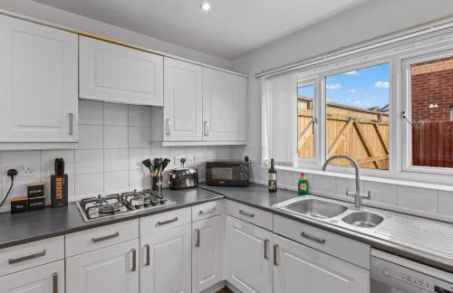 Spacious & Budget 4B Home w en-suites - Foto 60