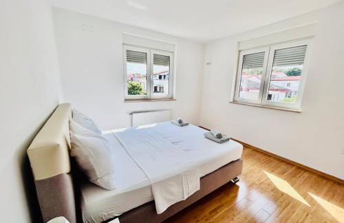 SeaScape Deluxe Residence - Photo 3