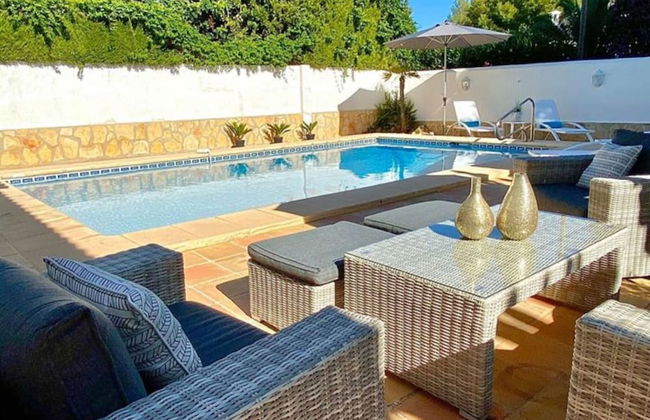 Charming Villa With Private Swimming Pool Near the Sea - Foto 22