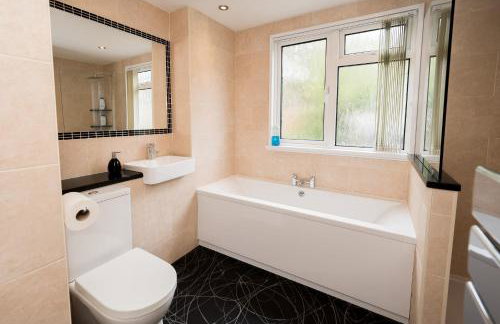 Plymouth Plym Valley Impressive House Free Parking In Great Location By STAE-Homes - Foto 10