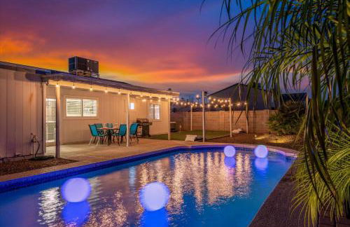 Mini Golf Fire Pit Pool Game Room - Foto 1