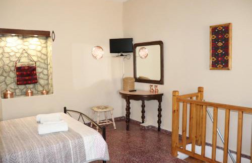 Mary's house - Photo 61