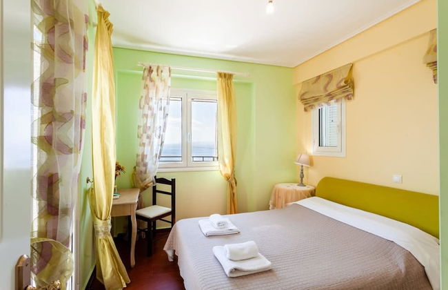 Verga Majestic Sunsets - Elegant Chic Retreat - Photo 25