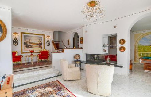 Beautiful Home In Castiglion Fiorentino - Foto 23