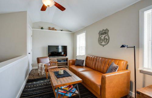 Chic Lawton Home, 5 Mins to Fort Sill! - Photo 21