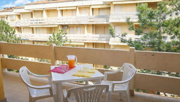 Modern Flat With Terrace-beahost - Foto 2, Immagine principale