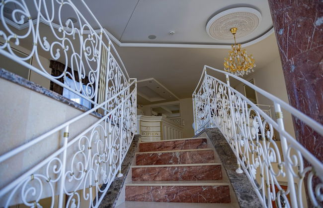 Menada Golden Rainbow Apartments - Photo 24