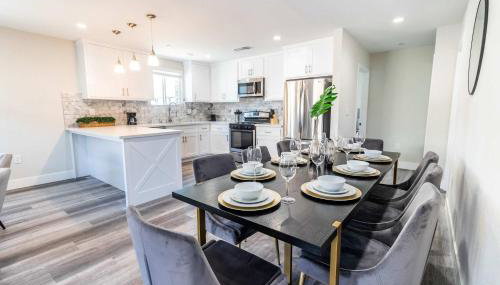 Modern 4BR Stay Premium Beds & Full Kitchen - Foto 5