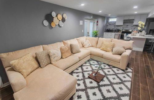 Spacious 5 BR House w/ Gym - Foto 16