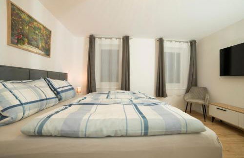 Schöne Ferienwohnung 80m2, 3 Schlafzimmer, 2 Bäder, Zentrumnah, 3OG - Photo 21