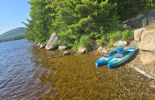 Downeast Sunset Luxury Lakehouse - Photo 3