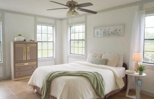 Gorgeous 10 Acre Modern Farmhouse & Private Pond - Photo 36