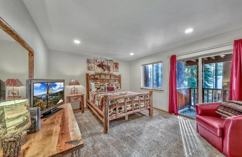 Black Bear Villa - large 4 BR 4 BA hot tub game room - Foto 12