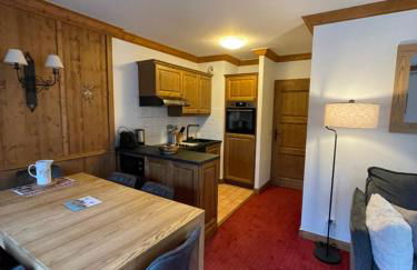 Arc 1950 - Appt 2CH - 6 pers - Rés 5* luxe - Piscine, sauna, hamman, jacuzzi - Classé 5 cristaux Paradiski - Photo 8