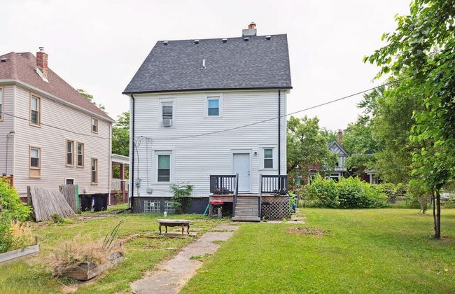 Spacious 4BR Getaway: Perfect for Family & Friends - Foto 30