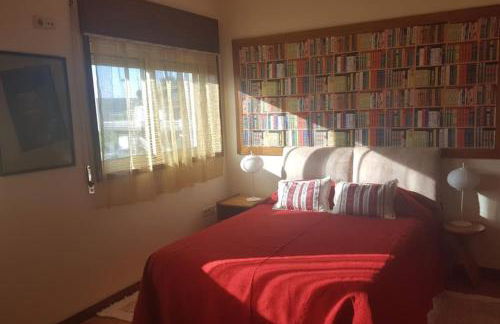 Yellow House - Photo 19