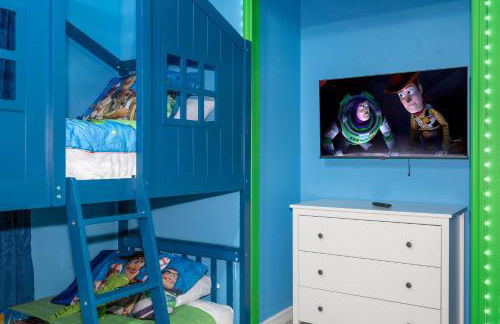 Brand New! Windsor Island 5BR Cozy Home Wpool/spa - Foto 132