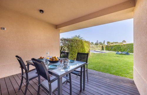 CoolHouses Algarve, Luz 2 bed elegant flat, private pool & garden, SPA facilities, Mar da Luz 19 - Foto 19
