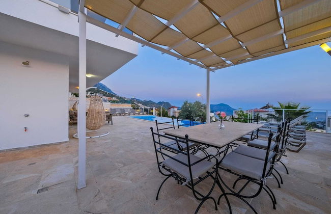 Villa Lumiere 2 Luxurious 4 bed Villa in Kiziltas Kalkan With sea Views - Foto 38
