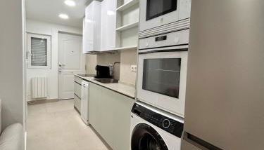 AeroSuites103 Alojamiento Madrid - Photo 2