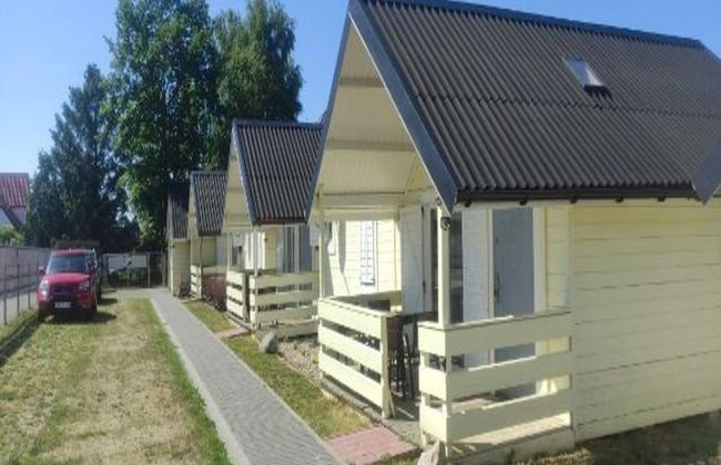 Cottage in Ustronie Morskie Near Sandy Beach - Photo 1