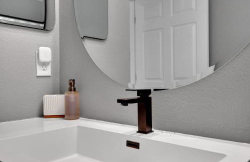 {Hidden Gem} Beach Home Blocks from Ocean +6 Bikes - Foto 44