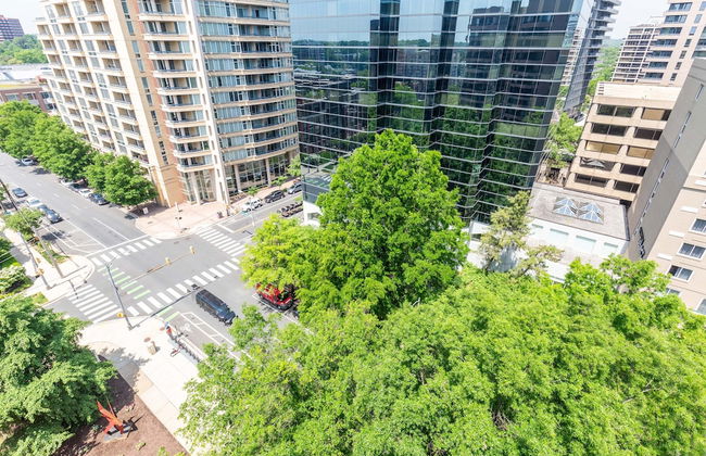 Premium A-Location Apartment - Photo 17