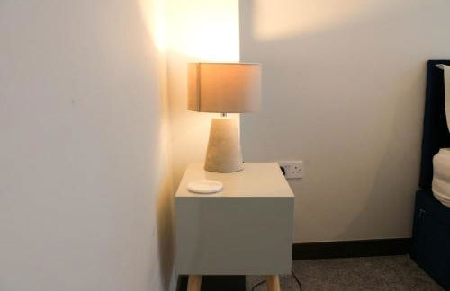 Stylish Essex Apartment, Balcony & Scenic Views - Foto 26