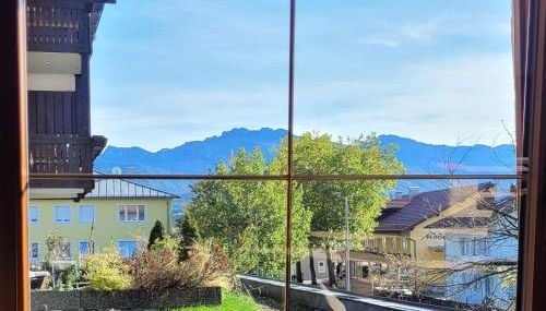 MADISON Homes Apartment 50 qm in Prien mit Balkon, Bergblick, Parkplatz, zentral gelegen - Foto 5