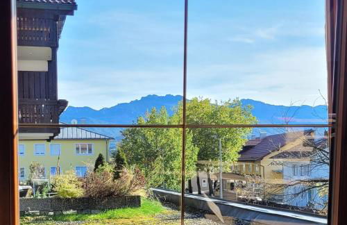 MADISON Homes Apartment 50 qm in Prien mit Balkon, Bergblick, Parkplatz, zentral gelegen - Foto 5