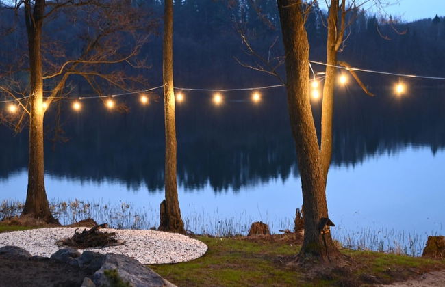 Holiday Home on the Lake Shore, Sauna, Jacuzzi - Foto 29