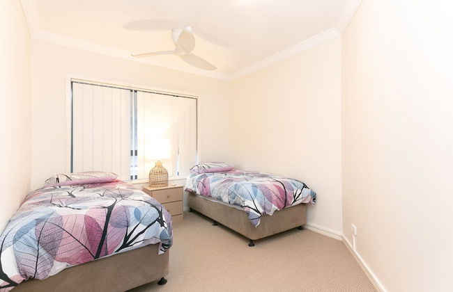 Breakers 2/2 - Photo 3