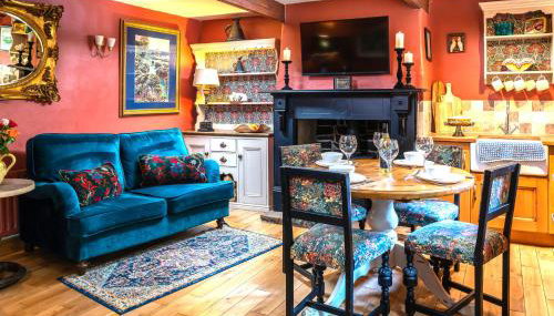 Historic, Hidden, Cosy, Log Burner, 10mins walk to Holmfirth - Foto 5