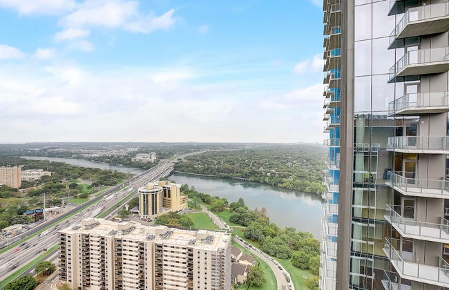 Luxury Stay on Rainey St - Foto 39