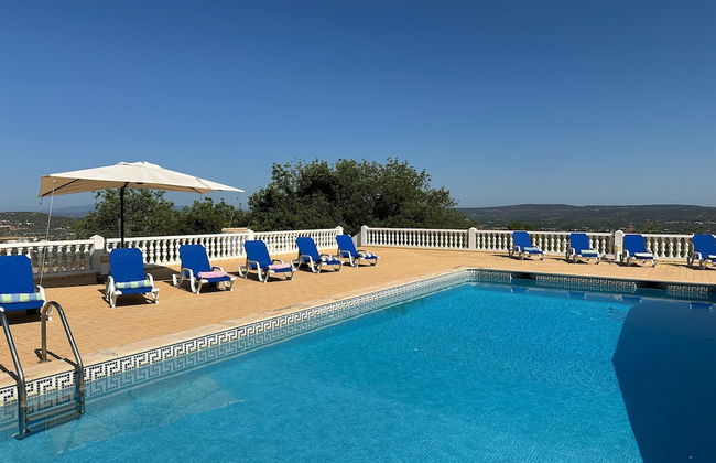 BnB Homes Luxurious Villa With 5 Bedrooms Pool - Foto 32