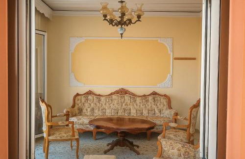 Mponanos' Family House - Foto 13