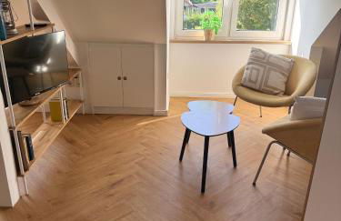 Moderne großzügige Dachgeschosswohnung in Potsdam an den Ravensbergen - Foto 5