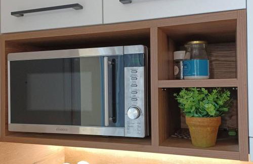 Seaview Luxury Apartment with private parking - Photo 13