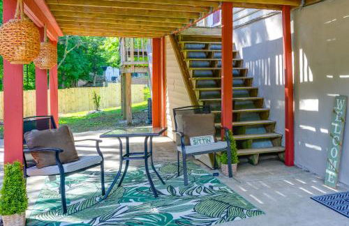 District Heights Apartment with Patio and Seating - Foto 1