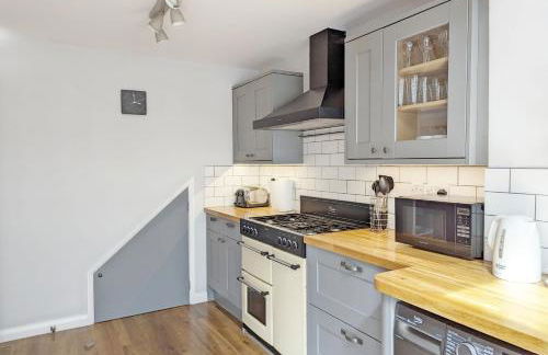 Brook House - Emsworth - Photo 9