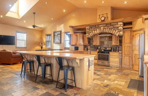 14 Guests 5BR 2BA At-Home Gym & Spacious Living - Foto 24