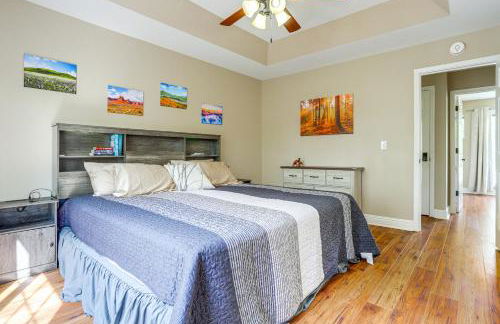 Lakefront Home with Private Boat Dock on Lake Lanier - Photo 11