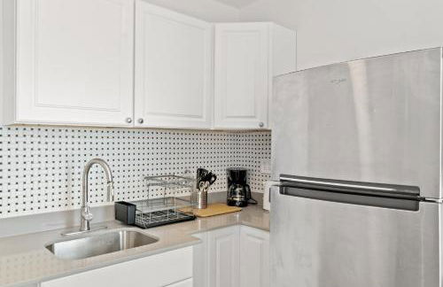 Charming 4-bedroom townhome in fabulous Washington with AC, WiFi - Foto 5