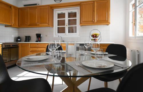 Vourkari, modern apartment overlooking the Marina of Vourkari - Foto 14