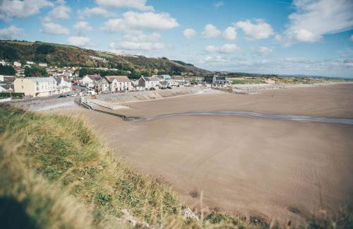 Round Park - A large dog friendly one level holiday cottage for groups and families - Photo 20