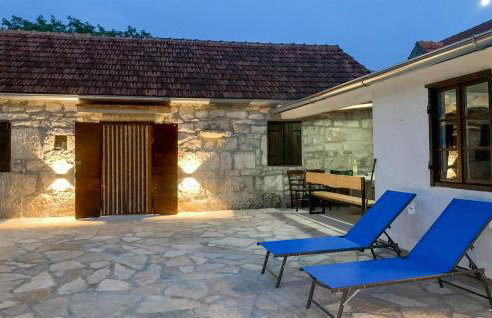 1 Bedroom Lovely Home In Medvida - Foto 14